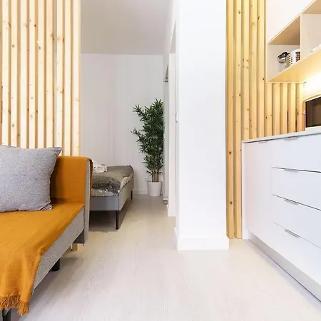 Apartment Alcantara Studio By Homing